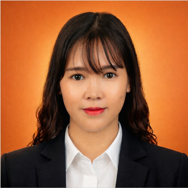 Nikki Genio, Social Media at Customized Hotel Key Cards